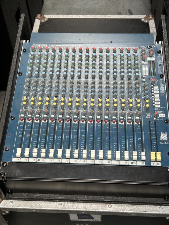Allen and Heath Mix Wizard WZ 16-2 mengpaneel