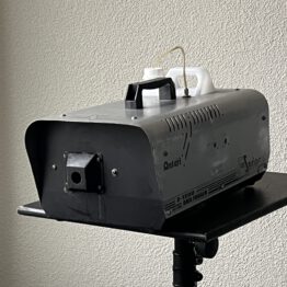 Antari Z1200 rookmachine