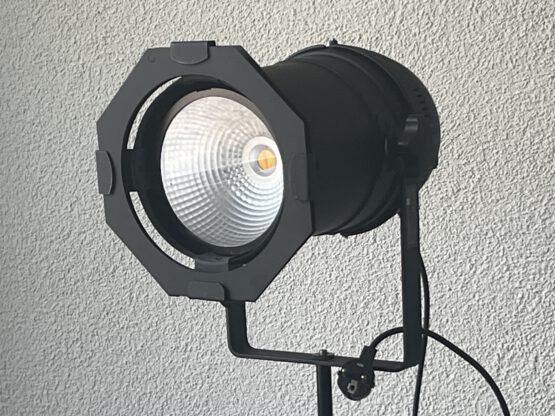 Artecta Par 56 Light Warm-On-Dim