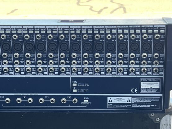 Behringer Eurodesk ME9000 mengpaneel - Afbeelding 2