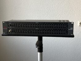 DBX 231 Graphic Equalizer