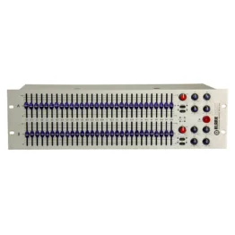 Klark Teknik DN370 dual graphic equaliser_W3R9076