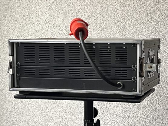 Lite-Puter P625 nr 1 6 kanaals dimmer in flightcase uitgevoerd met stopcontacten - Afbeelding 2