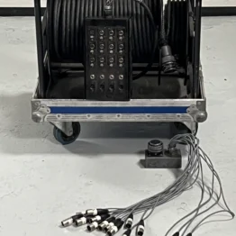 M10-16 parige audiomultikabel in flightcase