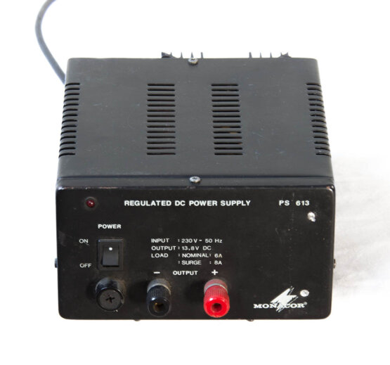 Monacor PS613 CD power supply_W3R8407