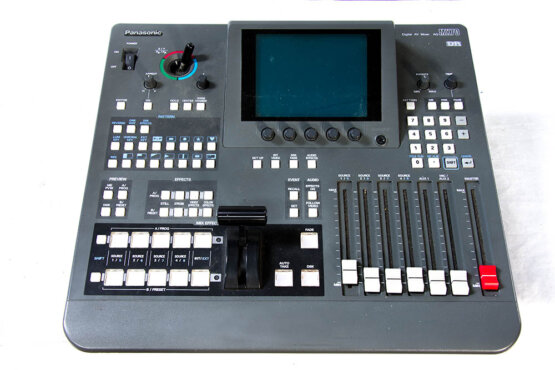Panasonic MX70 Digital AV Mixer_W3R8409