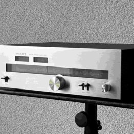 Scott AM FM stereo tuner 530T