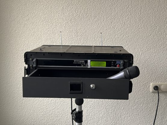 Sennheiser microport EM 3031 ontvanger in case met handheld (zender) - Afbeelding 2