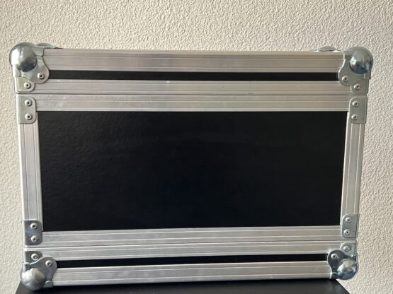 Showtec pixelstrip 40 set van 16 plus controller - Afbeelding 2