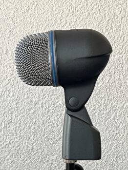 Shure Beta 52