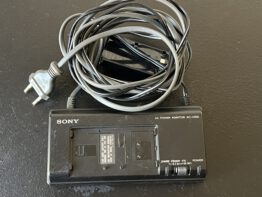 Sony Ac-V35A ac power adaptor