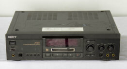 Sony JA3ES MD speler_W3R8845