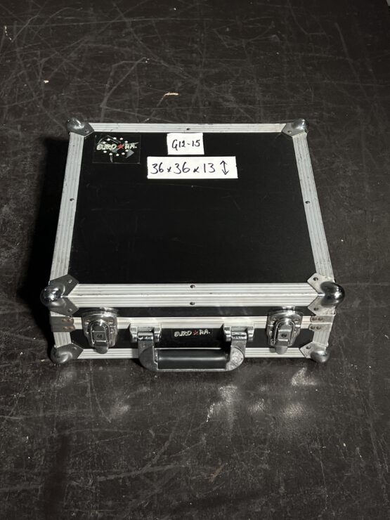 flightcase nr G12-15 verkocht