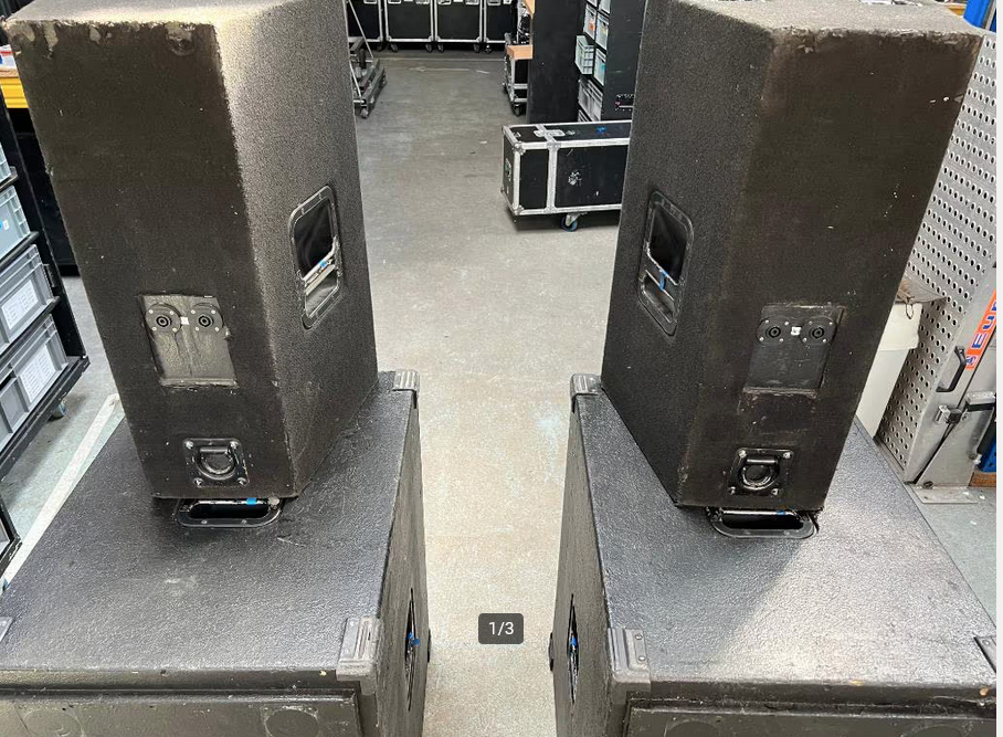 geluidset: Electro Voice speakers hoog en RCF speakers laag - Afbeelding 2